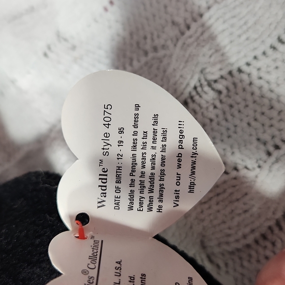 🕸Vintage Ty Beanie Baby Original Waddle the Penguin 1995 P.V.C. Pellets - Picture 11 of 12